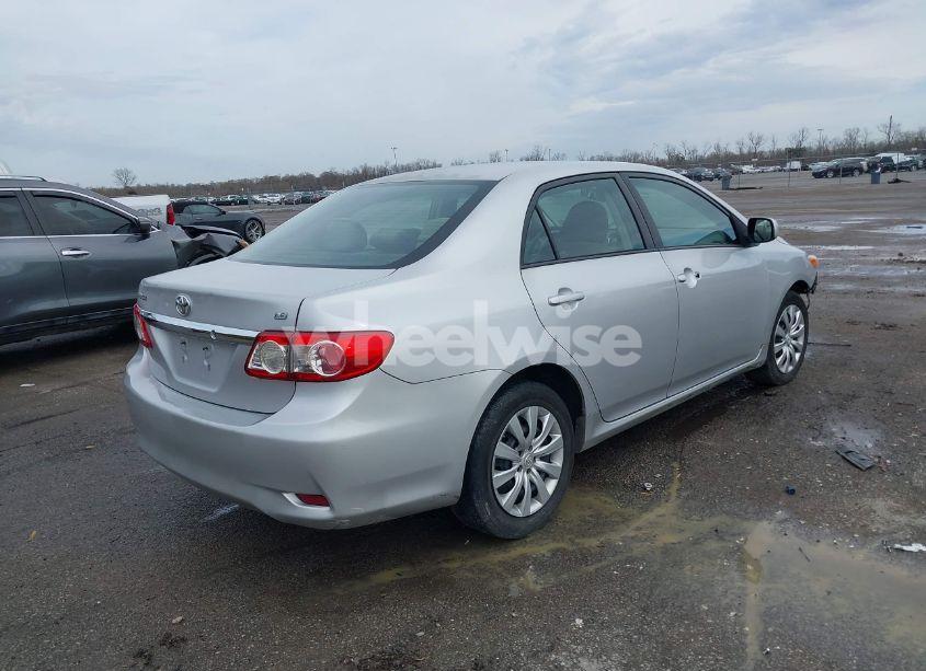 Photo 4 of 2012 Toyota Corolla LE (VIN 2T1BU4EE4CC873088)