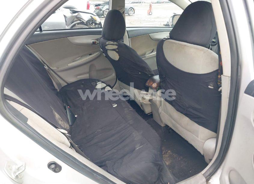 Photo 8 of 2012 Toyota Corolla LE (VIN 2T1BU4EE4CC873088)