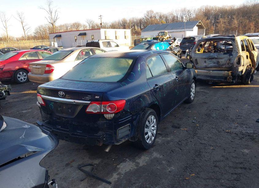 Photo 4 of 2012 Toyota Corolla LE (VIN 2T1BU4EE4CC873673)