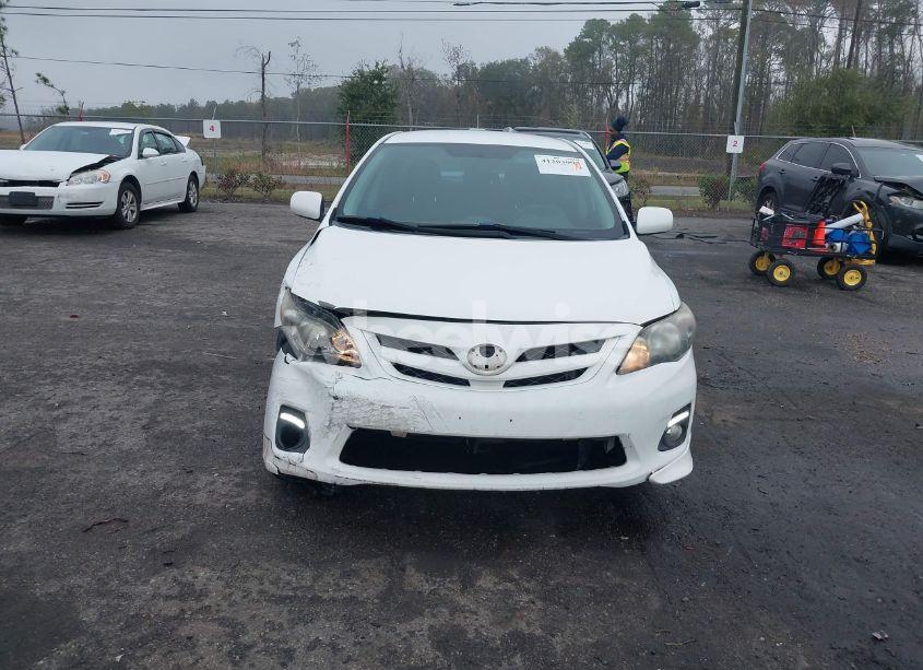 Photo 12 of 2012 Toyota Corolla S (VIN 2T1BU4EE4CC878727)