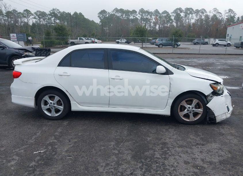 Photo 13 of 2012 Toyota Corolla S (VIN 2T1BU4EE4CC878727)