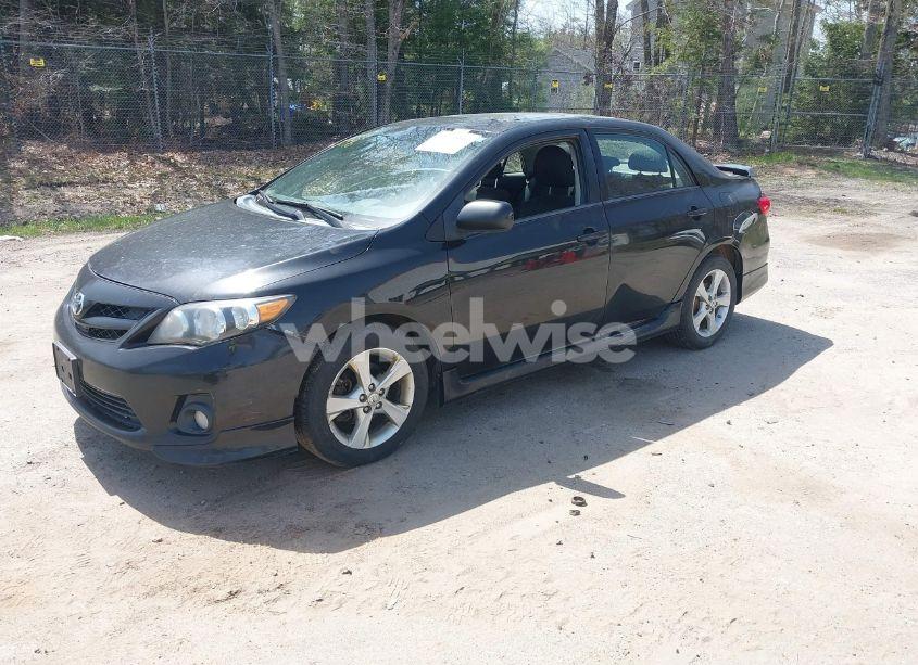 Photo 2 of 2012 Toyota Corolla S (VIN 2T1BU4EE4CC886407)