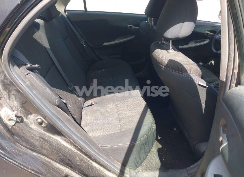 Photo 8 of 2012 Toyota Corolla S (VIN 2T1BU4EE4CC886407)