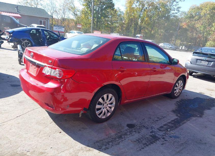 Photo 4 of 2012 Toyota Corolla LE (VIN 2T1BU4EE4CC889095)