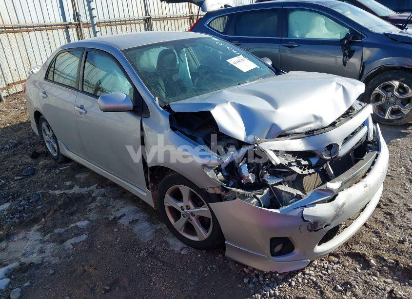 2012 Toyota Corolla S (VIN 2T1BU4EE4CC905439) main photo
