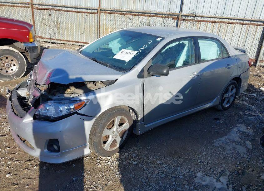 Photo 2 of 2012 Toyota Corolla S (VIN 2T1BU4EE4CC905439)