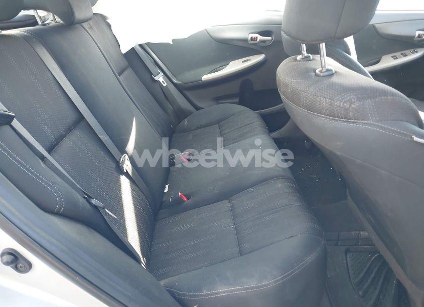 Photo 8 of 2012 Toyota Corolla S (VIN 2T1BU4EE4CC905439)