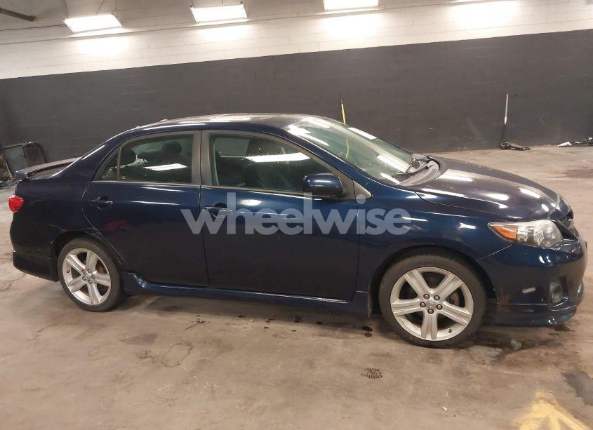 Photo 13 of 2013 Toyota Corolla S (VIN 2T1BU4EE4DC044555)