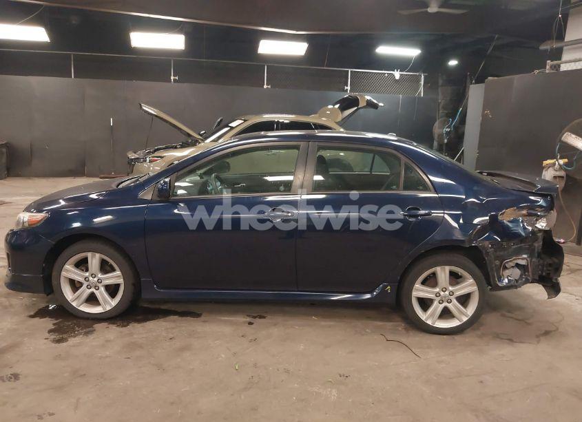 Photo 14 of 2013 Toyota Corolla S (VIN 2T1BU4EE4DC044555)