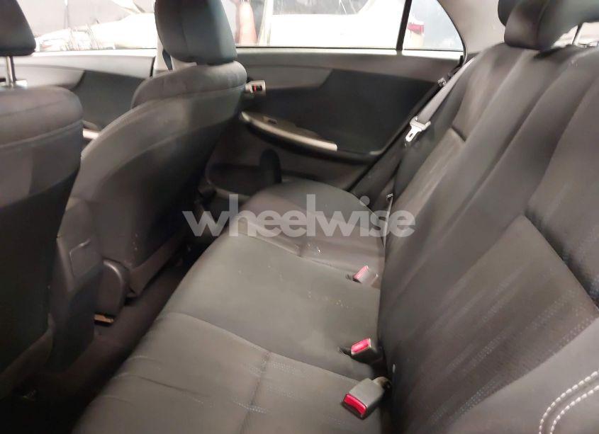 Photo 8 of 2013 Toyota Corolla S (VIN 2T1BU4EE4DC044555)