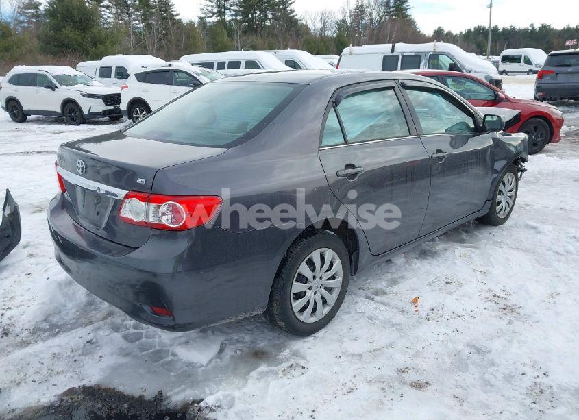 Photo 4 of 2013 Toyota Corolla LE (VIN 2T1BU4EE4DC055099)
