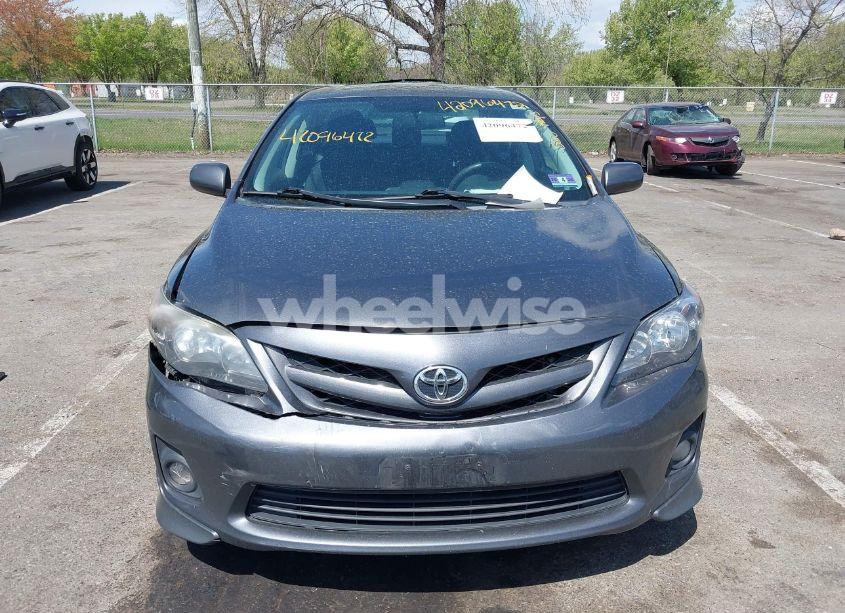 Photo 12 of 2013 Toyota Corolla S (VIN 2T1BU4EE4DC059038)