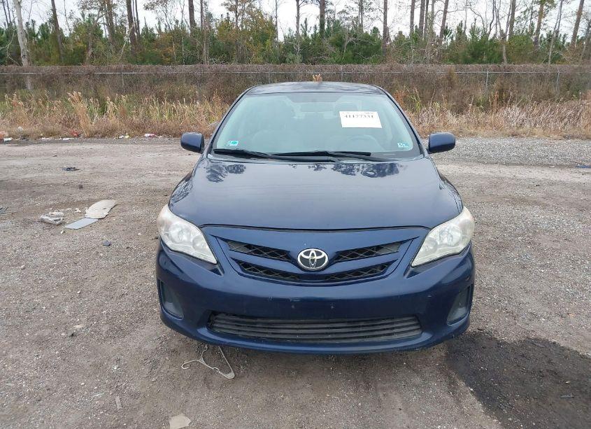 Photo 12 of 2013 Toyota Corolla L (VIN 2T1BU4EE4DC069780)