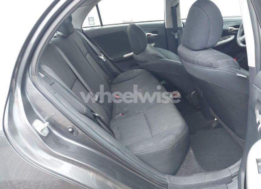 Photo 8 of 2013 Toyota Corolla S (VIN 2T1BU4EE4DC070847)