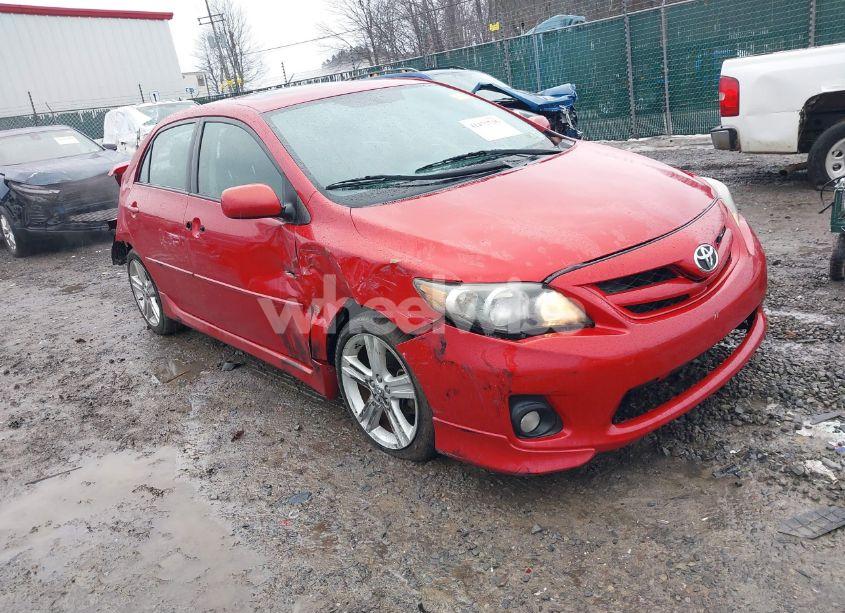 2013 Toyota Corolla S/LE (VIN 2T1BU4EE4DC071531) main photo