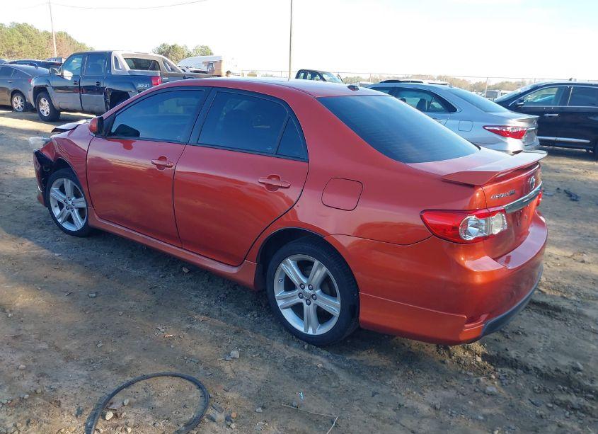Photo 3 of 2013 Toyota Corolla S SPECIAL EDITION (VIN 2T1BU4EE4DC076132)