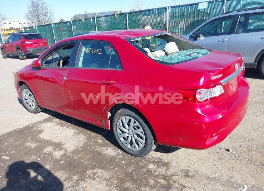 Photo 3 of 2013 Toyota Corolla LE (VIN 2T1BU4EE4DC102938)