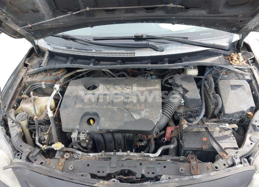 Photo 10 of 2013 Toyota Corolla S (VIN 2T1BU4EE4DC126463)