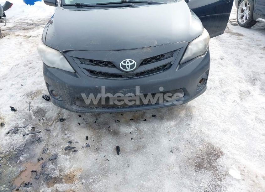 Photo 18 of 2013 Toyota Corolla S (VIN 2T1BU4EE4DC126463)