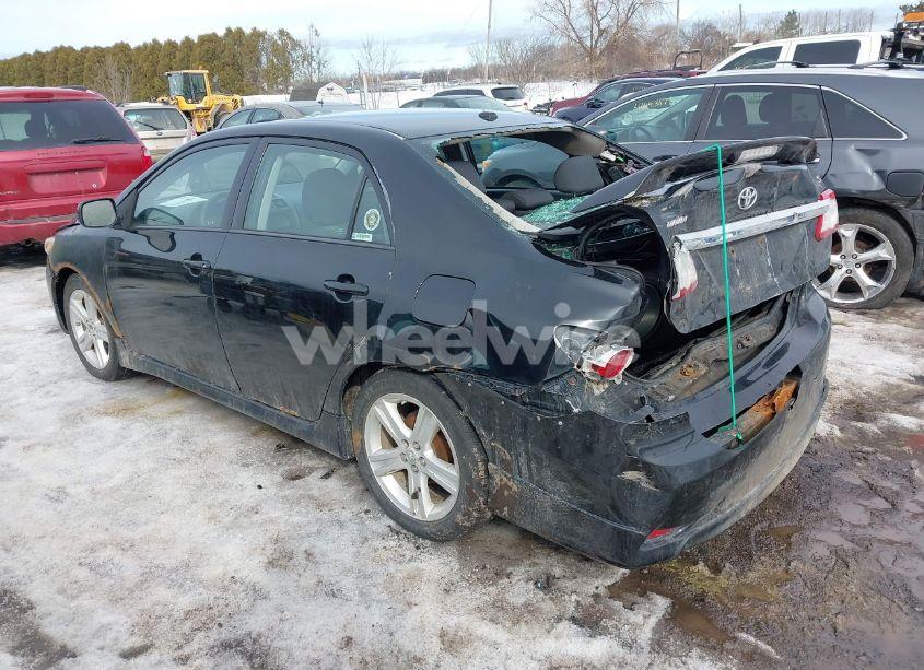 Photo 3 of 2013 Toyota Corolla S (VIN 2T1BU4EE4DC126463)