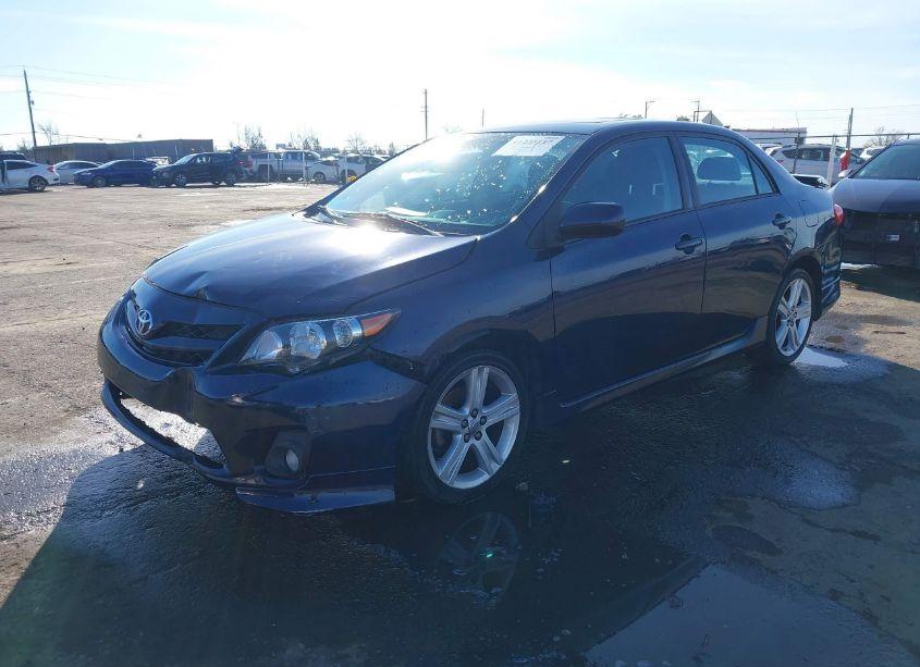 Photo 2 of 2013 Toyota Corolla S (VIN 2T1BU4EE4DC126477)
