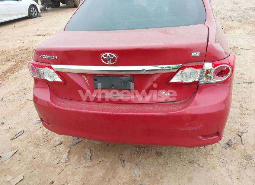 Photo 16 of 2013 Toyota Corolla LE (VIN 2T1BU4EE4DC930715)