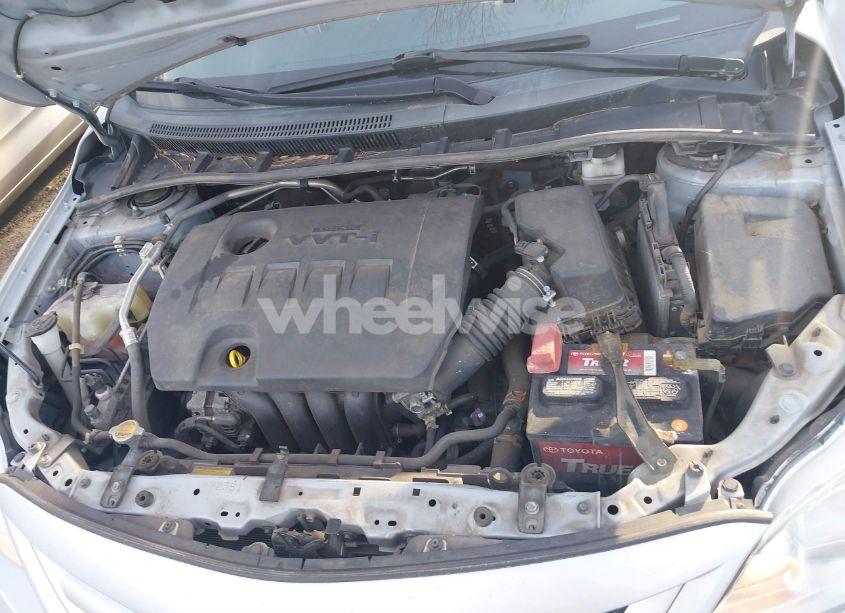 Photo 10 of 2013 Toyota Corolla L (VIN 2T1BU4EE4DC930861)