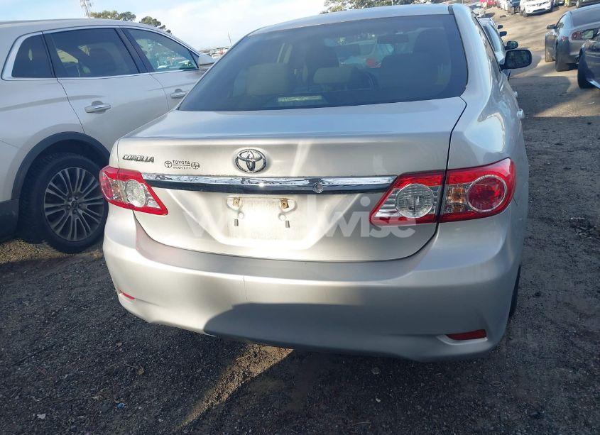 Photo 16 of 2013 Toyota Corolla L (VIN 2T1BU4EE4DC930861)