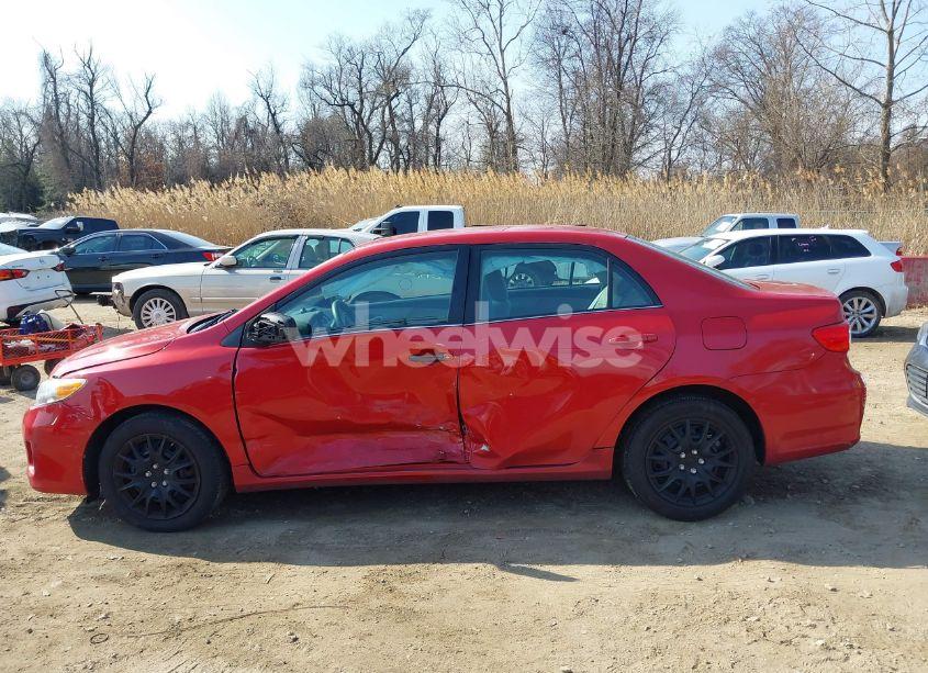 Photo 14 of 2013 Toyota Corolla LE (VIN 2T1BU4EE4DC939432)