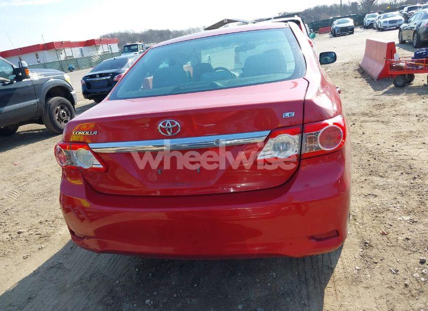 Photo 16 of 2013 Toyota Corolla LE (VIN 2T1BU4EE4DC939432)