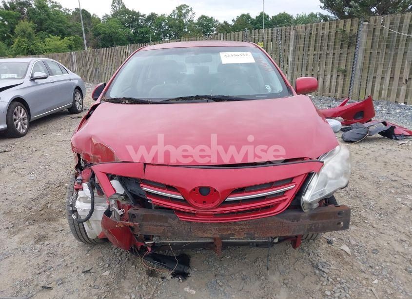 Photo 13 of 2013 Toyota Corolla LE (VIN 2T1BU4EE4DC948101)