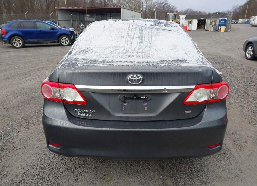 Photo 16 of 2013 Toyota Corolla LE (VIN 2T1BU4EE4DC949779)