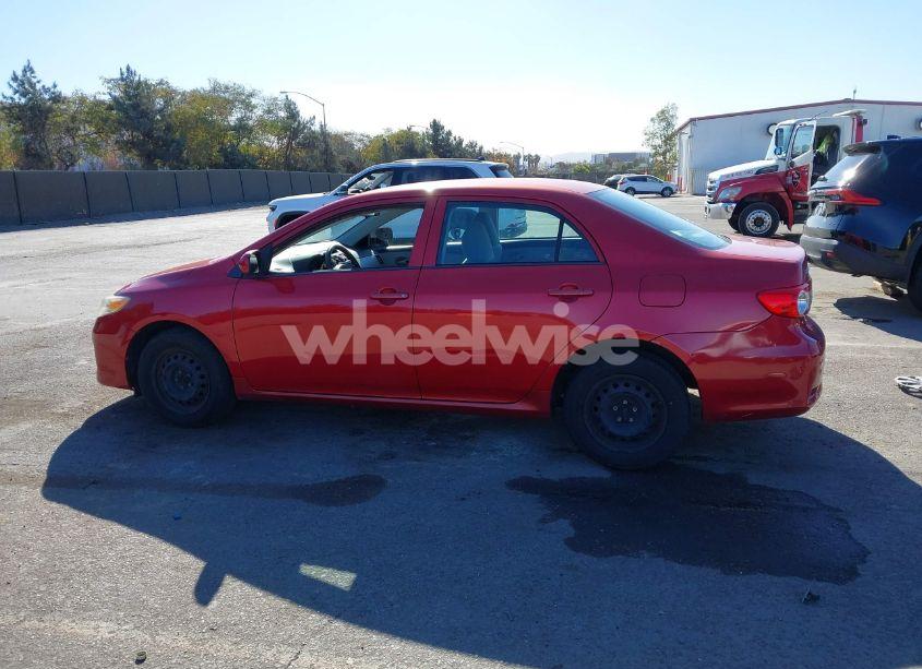 Photo 14 of 2013 Toyota Corolla L (VIN 2T1BU4EE4DC954688)