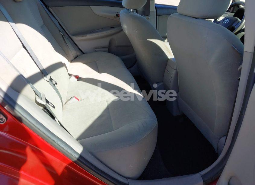 Photo 8 of 2013 Toyota Corolla L (VIN 2T1BU4EE4DC954688)