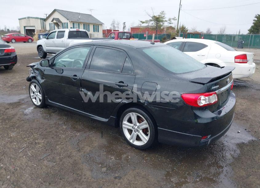 Photo 3 of 2013 Toyota Corolla S (VIN 2T1BU4EE4DC980210)