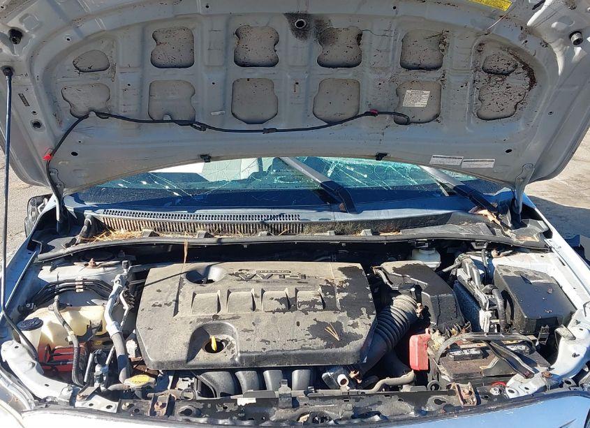 Photo 10 of 2013 Toyota Corolla LE (VIN 2T1BU4EE4DC994866)