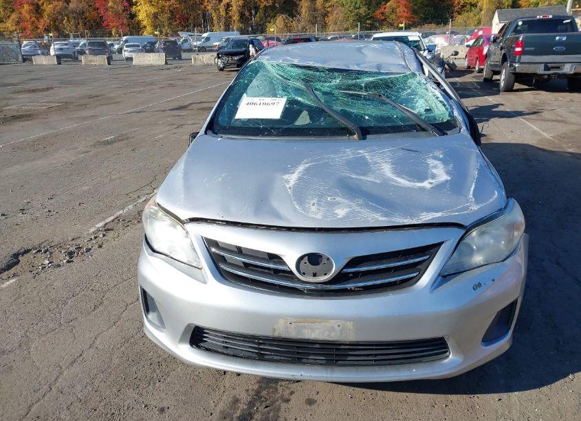 Photo 13 of 2013 Toyota Corolla LE (VIN 2T1BU4EE4DC994866)