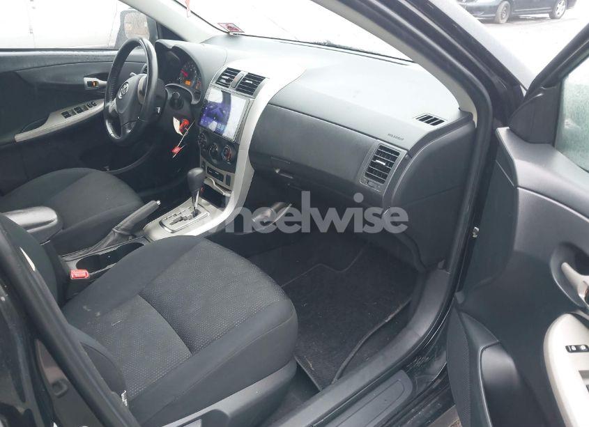 Photo 5 of 2010 Toyota Corolla S (VIN 2T1BU4EE5AC237583)