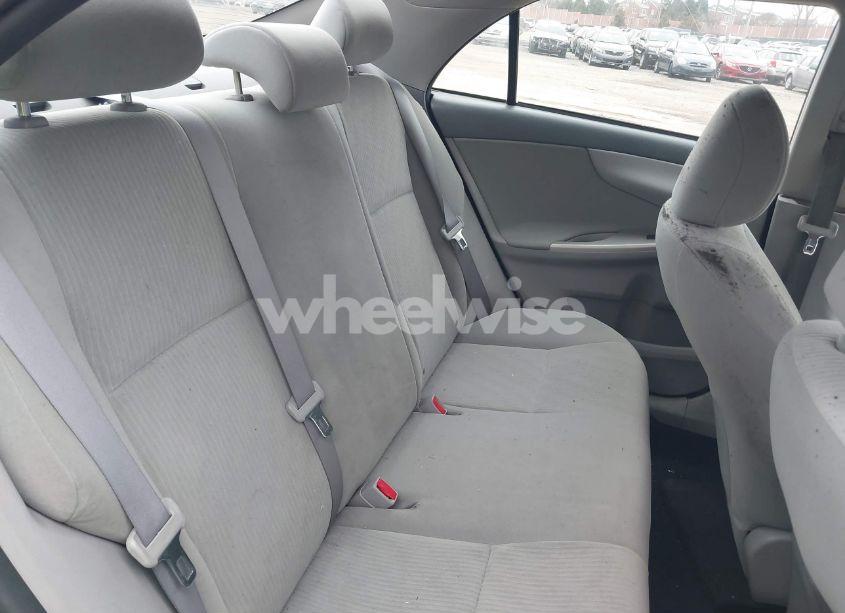 Photo 8 of 2010 Toyota Corolla LE (VIN 2T1BU4EE5AC237860)