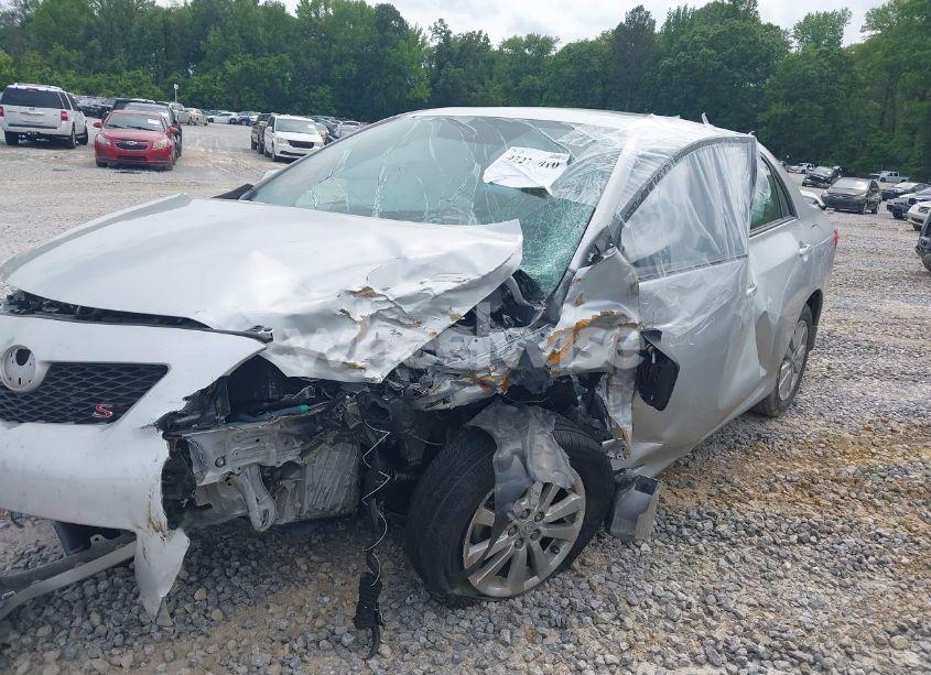 Photo 2 of 2010 Toyota Corolla S (VIN 2T1BU4EE5AC255226)