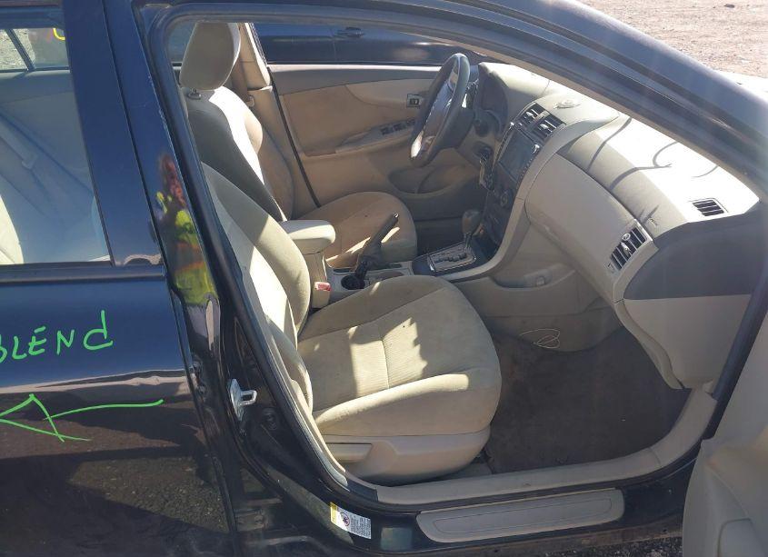 Photo 5 of 2010 Toyota Corolla LE (VIN 2T1BU4EE5AC272446)