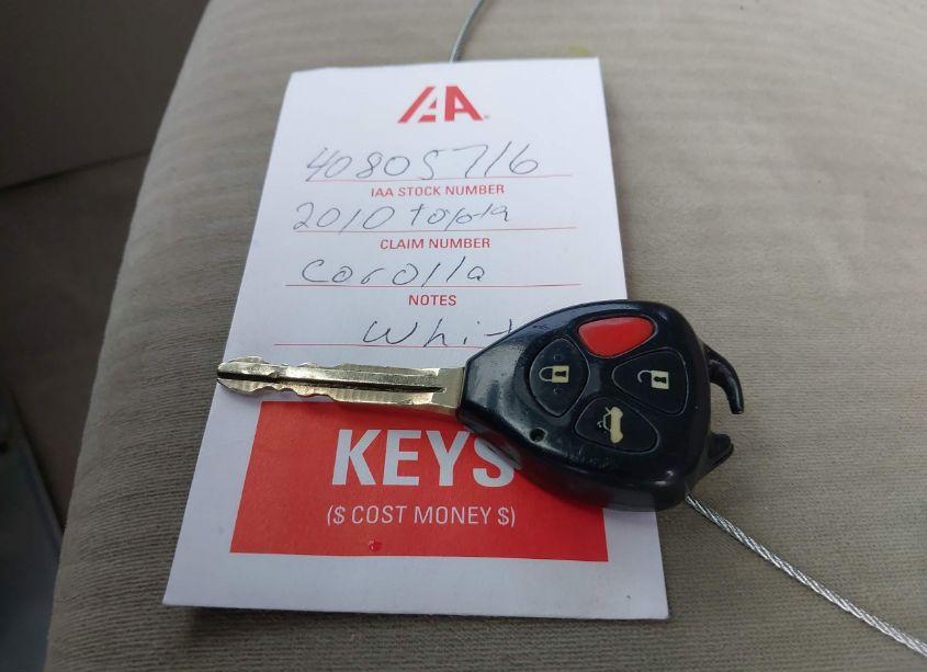 Photo 11 of 2010 Toyota Corolla LE (VIN 2T1BU4EE5AC275802)