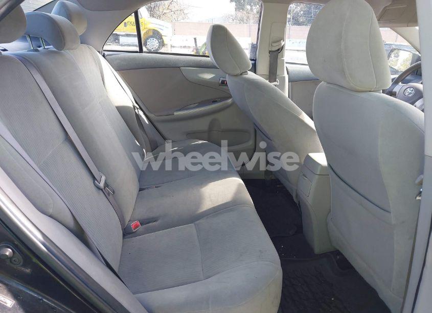 Photo 8 of 2010 Toyota Corolla LE (VIN 2T1BU4EE5AC278862)