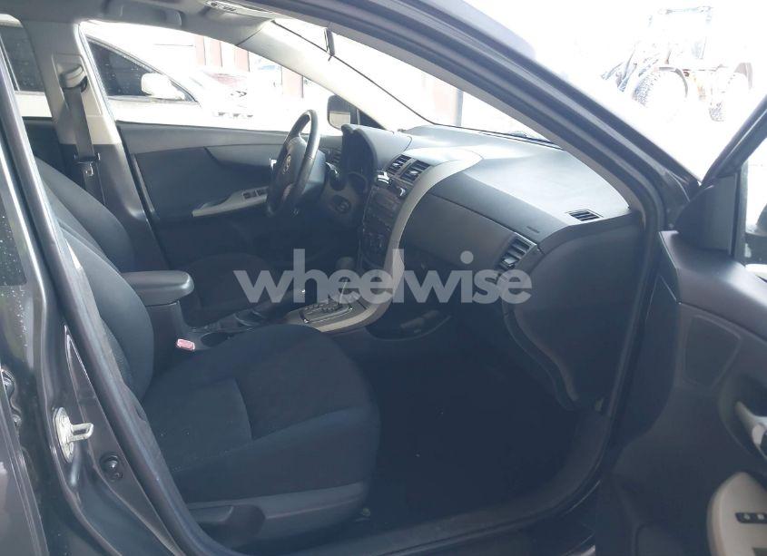 Photo 5 of 2010 Toyota Corolla S (VIN 2T1BU4EE5AC280613)