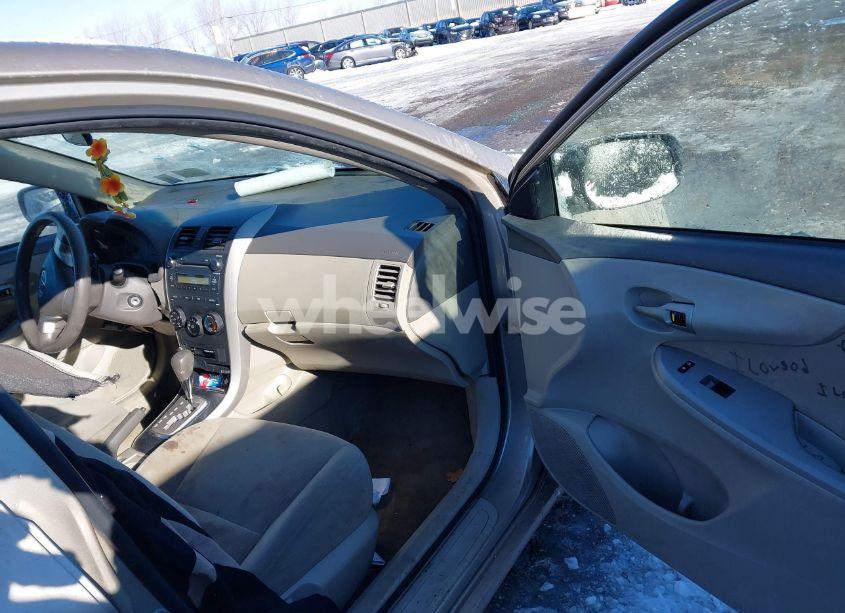 Photo 5 of 2010 Toyota Corolla LE (VIN 2T1BU4EE5AC288632)