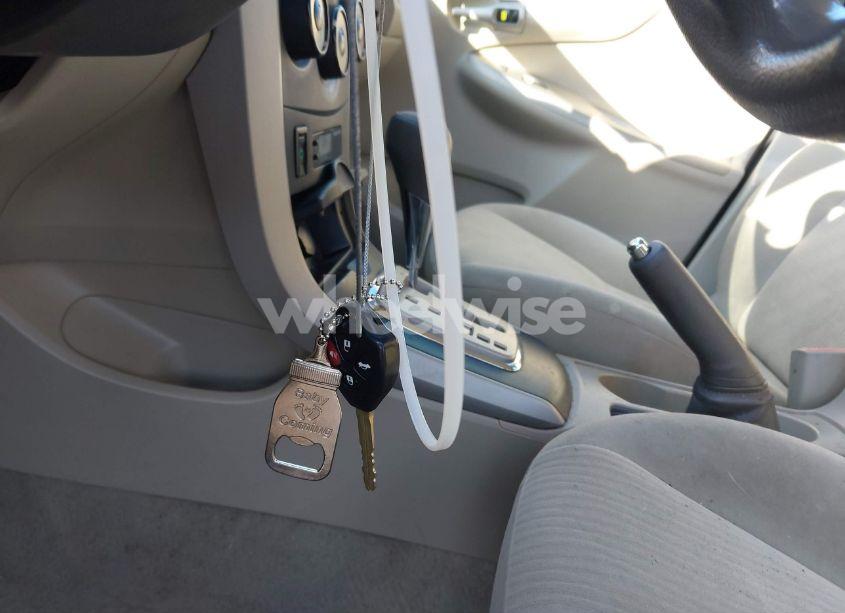 Photo 11 of 2010 Toyota Corolla LE (VIN 2T1BU4EE5AC297072)