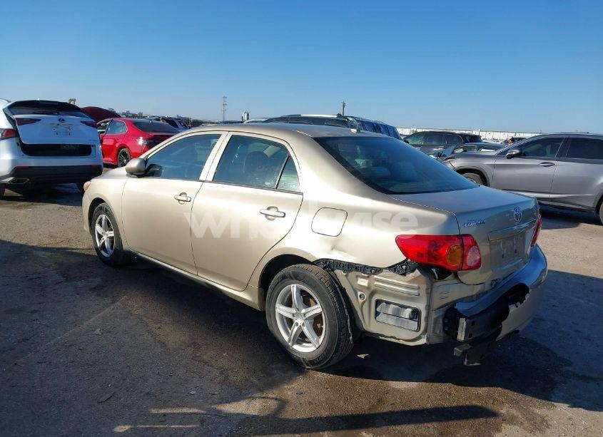 Photo 3 of 2010 Toyota Corolla LE (VIN 2T1BU4EE5AC297072)