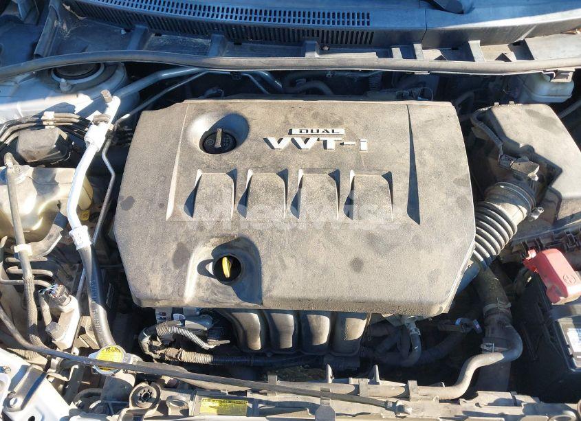 Photo 10 of 2010 Toyota Corolla LE (VIN 2T1BU4EE5AC312993)