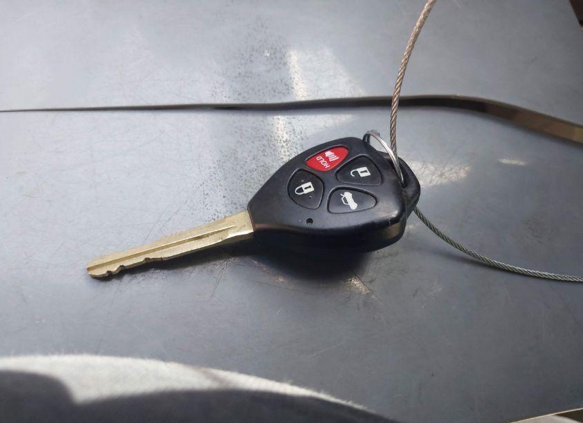 Photo 11 of 2010 Toyota Corolla LE (VIN 2T1BU4EE5AC324819)