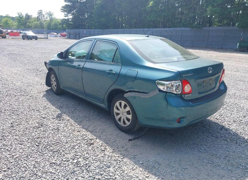 Photo 3 of 2010 Toyota Corolla LE (VIN 2T1BU4EE5AC324819)